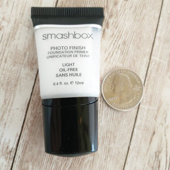 Smashbox Photo Finish Foundation Primer Light Oil Free 0.4oz/12ml Travel Size - Picture 2 of 5